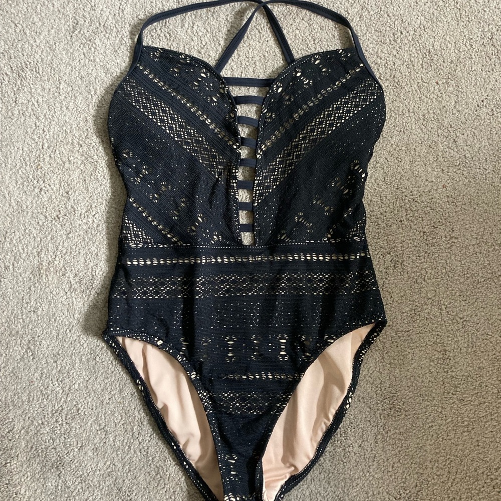 Bleu Rod Beattie Lace one piece swimsuit